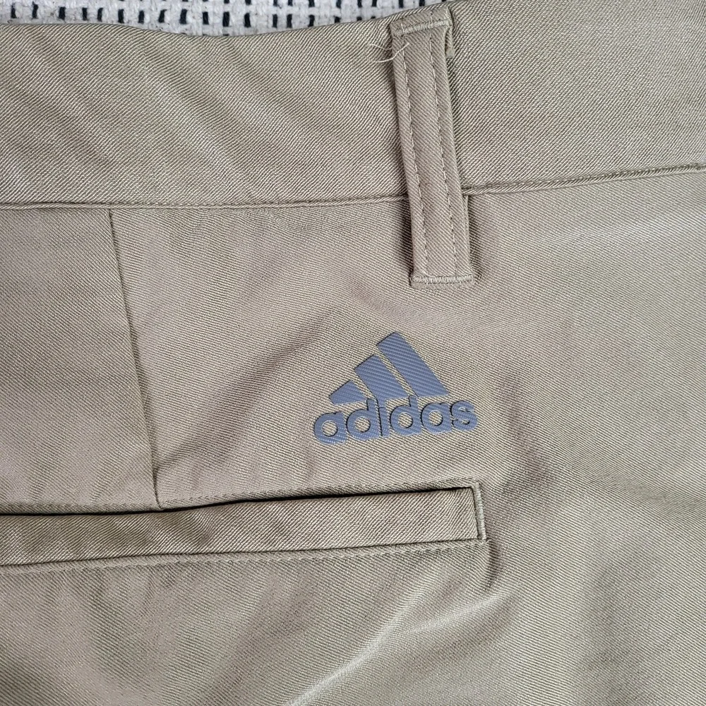 Adidas Pants Mens 36x32 Khaki Golf Stretch Athletic Performance Beige Logo Chino
